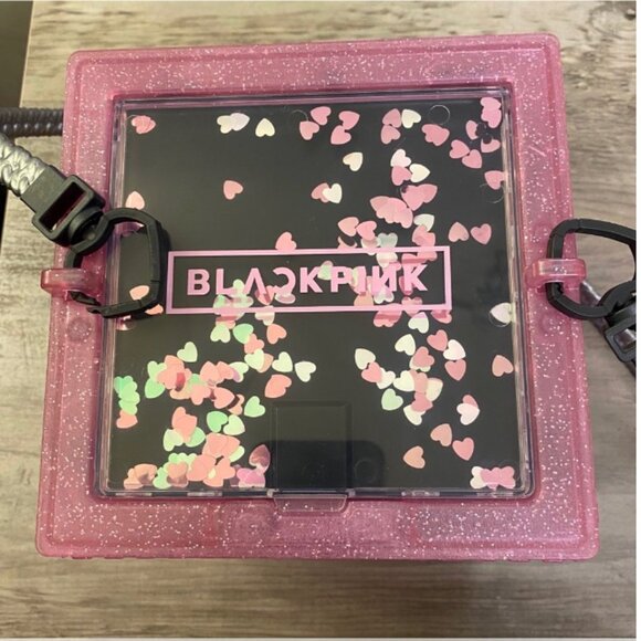 BLACK PINK Jazwares Cube Purse - Picture 1 of 4